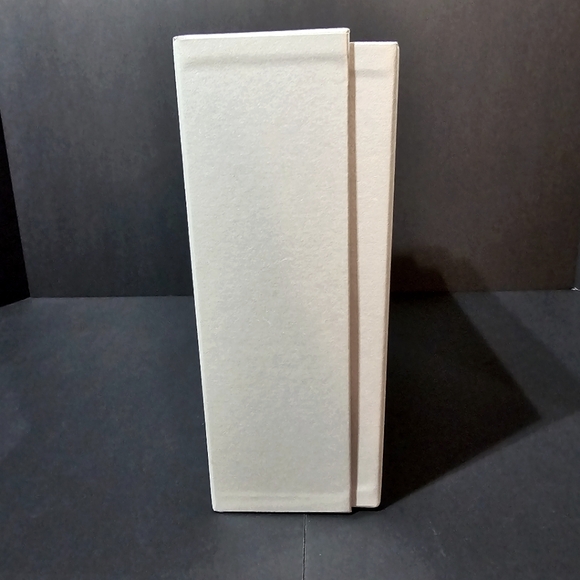 Empty Box Dolce & Gabbana Light Blue 8.75"×8.75"×3.5"  Box "SEE PHOTOS" - Picture 2 of 14